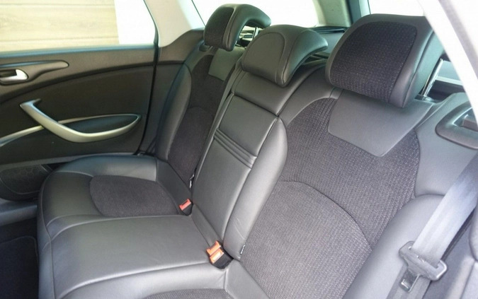 Citroen C5 cena 38900 przebieg: 198000, rok produkcji 2015 z Starachowice małe 211